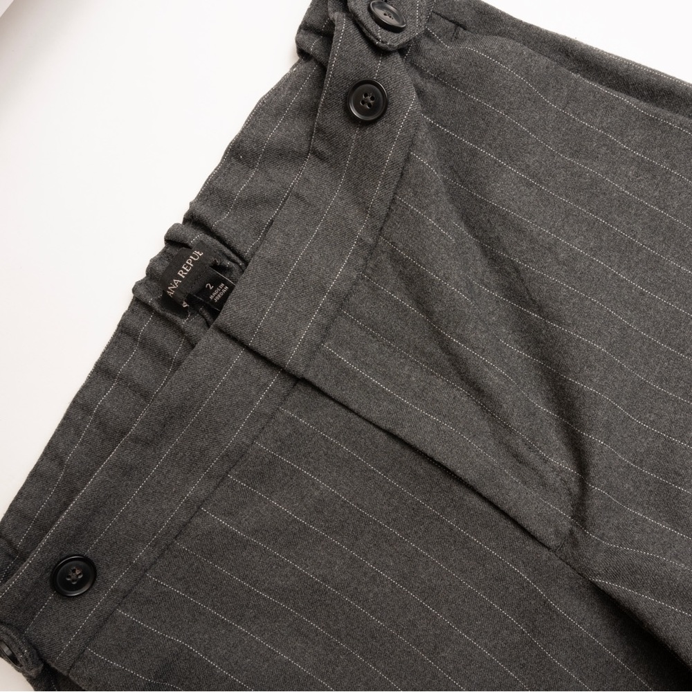 Woman’s trousers